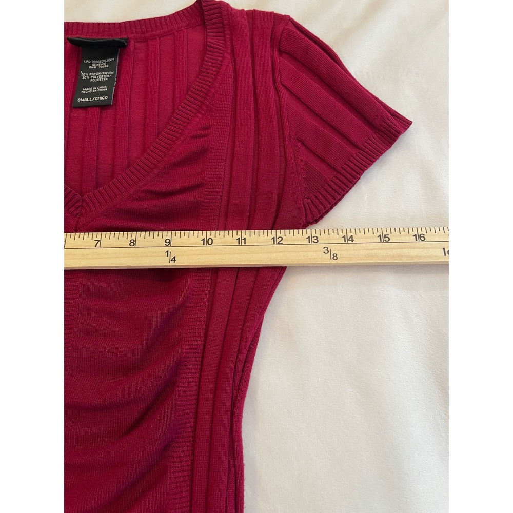 Its Our Time Magenta Pink Ruched V-Neck Ribbed Short Sleeve Sweater Top Small - Picture 5 of 9